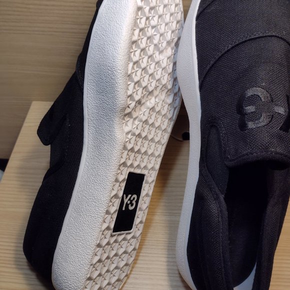 Yohji Yamamoto Y-3 Sneakers 11.5 - Picture 9 of 16